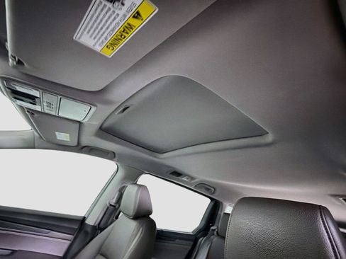 Used 2020 Honda Odyssey EX-L image 26