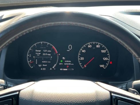 Used 2025 Honda Ridgeline Black Edition image 18