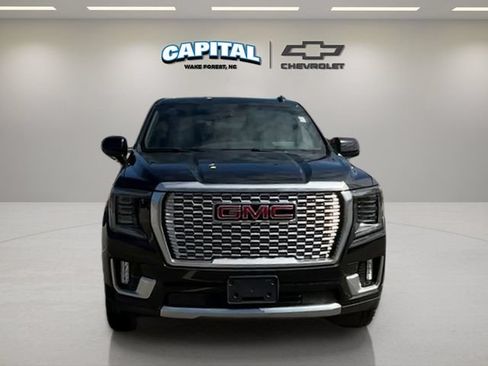 Used 2024 GMC Yukon Denali AWD/4WD image 8