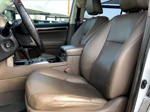 Used 2019 Lexus GX 460 Premium image 8