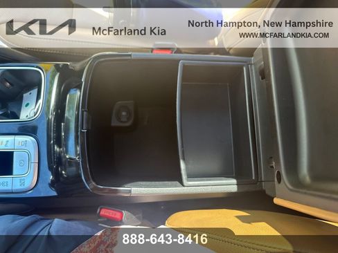 Used 2021 Kia Telluride SX w/ Nightfall Edition Package AWD/4WD image 29