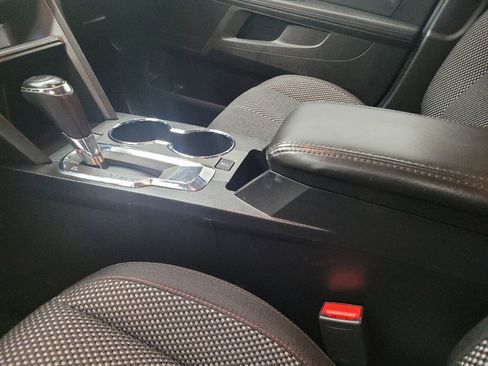 Used 2017 Chevrolet Equinox LT w/ Convenience Package FWD image 26