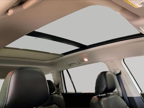 Used 2018 Volkswagen Atlas SEL Premium AWD/4WD image 29