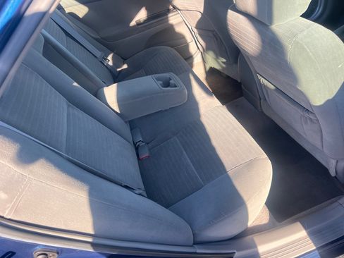 Used 2006 Toyota Camry LE FWD image 14