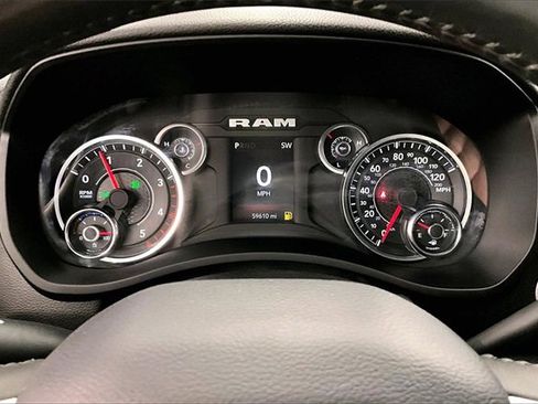 Used 2024 RAM 2500 Big Horn image 24