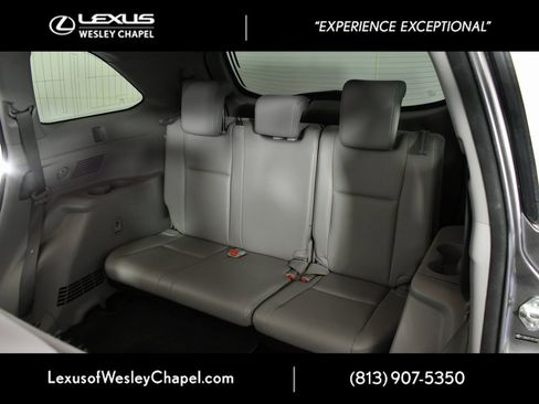 Used 2014 Toyota Highlander XLE image 24