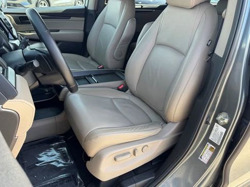 Used 2019 Honda Odyssey EX-L image 21