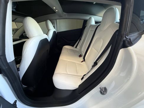 Used 2023 Tesla Model 3 Standard Range RWD image 22