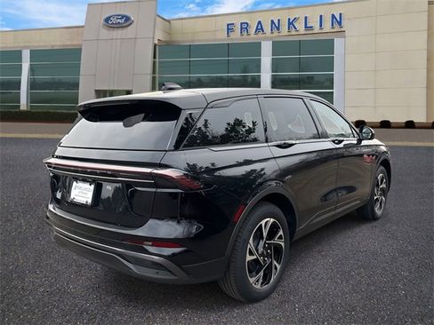 New 2026 Lincoln Nautilus Premier w/ Jet Appearance Package image 7