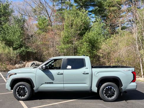 New 2026 Toyota Tundra SR5 w/ TRD Off-Road Package AWD/4WD image 2