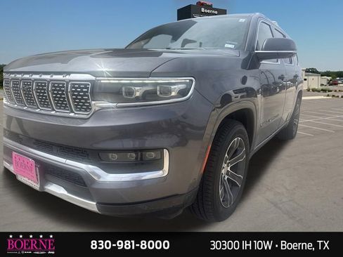 Used 2022 Jeep Grand Wagoneer Series I AWD/4WD image 3