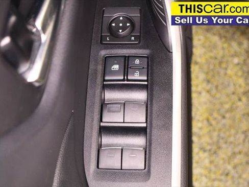 Used 2022 Toyota RAV4 XLE w/ Convenience Package AWD/4WD image 35