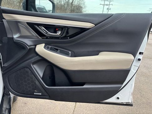 Used 2023 Subaru Outback Limited image 28