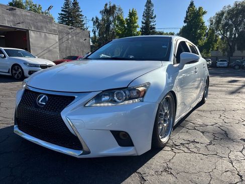 Used 2016 Lexus CT 200h FWD image 9