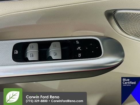 Used 2023 Mercedes-Benz GLC 300 4MATIC image 20