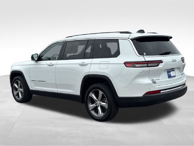 Used 2022 Jeep Grand Cherokee L Limited AWD/4WD image 3