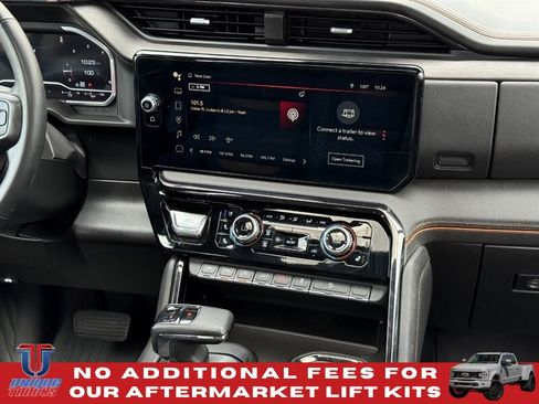 Used 2024 GMC Sierra 1500 AT4 w/ AT4 Preferred Package AWD/4WD image 33