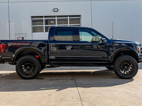 Used 2025 Ford F150 Raptor AWD/4WD image 11