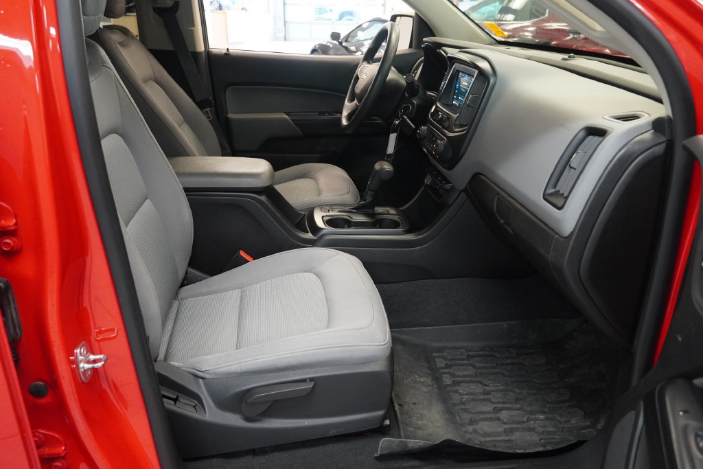 Used 2019 Chevrolet Colorado W/T w/ Custom Special Edition AWD/4WD image 23