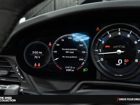 Used 2024 Porsche 911 Targa 4 GTS w/ Premium Package image 36