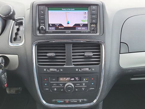 Used 2019 Dodge Grand Caravan GT FWD image 30