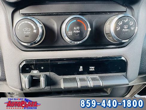 Used 2024 RAM 2500 Big Horn image 38