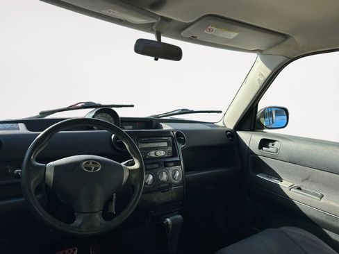 Used 2006 Scion xB image 10