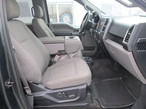 Used 2015 Ford F150 XLT w/ Equipment Group 302A Luxury image 16