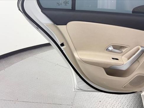 Used 2019 Mercedes-Benz A 220 image 14