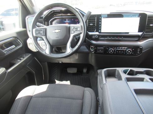 Used 2024 Chevrolet Silverado 3500 LT w/ Convenience Package AWD/4WD image 14