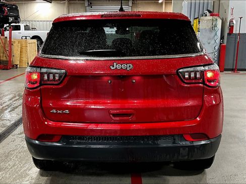 Used 2023 Jeep Compass Sport AWD/4WD image 5