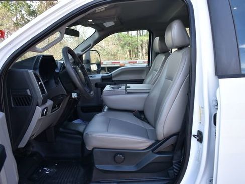 Used 2020 Ford F250 XL w/ STX Appearance Package image 7