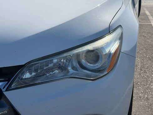 Used 2016 Toyota Camry XLE w/ Moonroof Package FWD image 20
