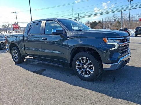 Certified 2025 Chevrolet Silverado 1500 LT image 2