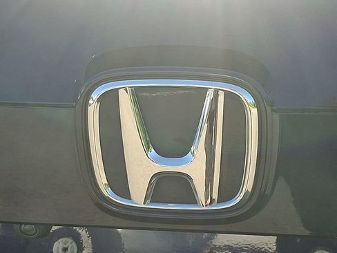 Used 2023 Honda Accord EX image 29