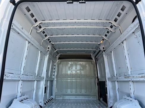 Used 2021 RAM ProMaster 2500 w/ Delivery Package 1 FWD image 7