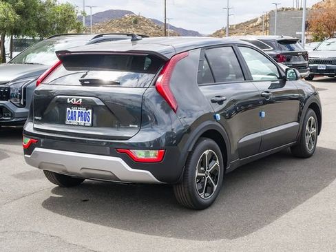 New 2026 Kia Niro LX FWD image 15