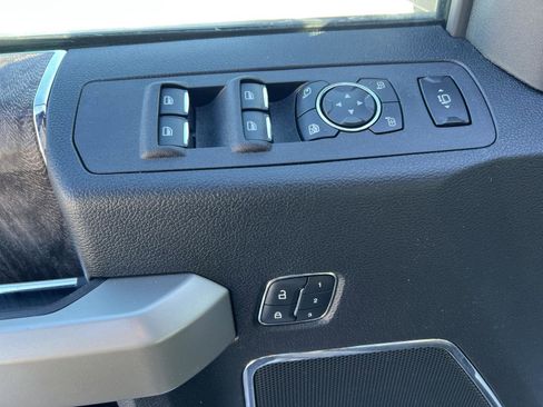 Used 2017 Ford F250 Lariat w/ Tow Technology Bundle image 19