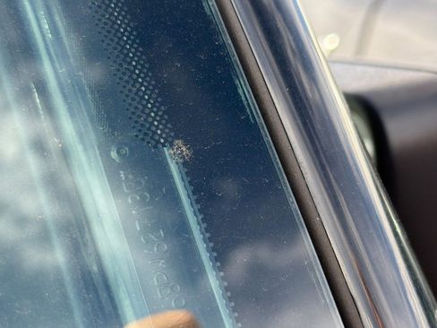 Used 2023 Jeep Wrangler Unlimited w/ Sun & Screen Package image 3