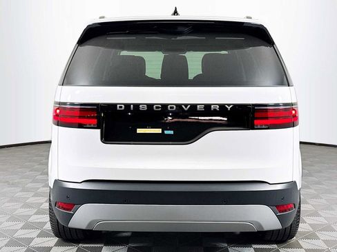 New 2025 Land Rover Discovery S AWD/4WD image 6