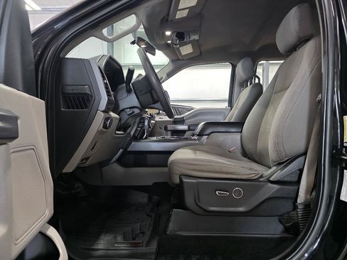 Used 2019 Ford F250 XLT w/ XLT Value Package AWD/4WD image 12