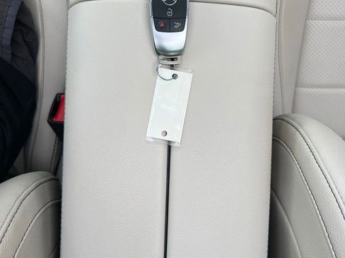 Used 2022 Mercedes-Benz GLS 450 4MATIC image 45