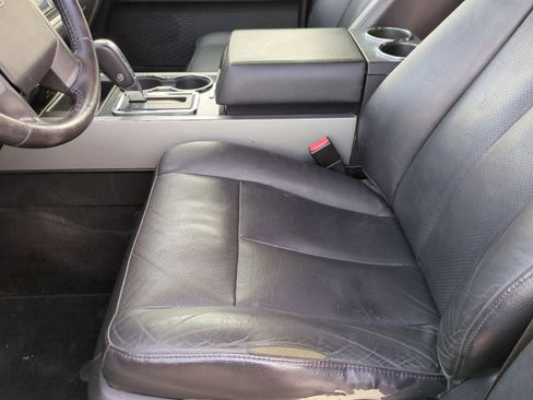 Used 2014 Ford Expedition Limited w/ Equipment Group 301A image 28