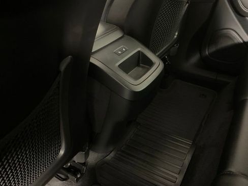 Certified 2023 Volvo XC60 B5 Core w/ Climate Package image 18