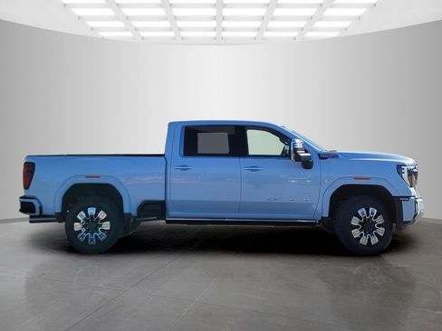 New 2026 GMC Sierra 2500 Denali w/ Max Trailering Package AWD/4WD image 3