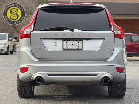 Used 2012 Volvo XC60 T6 R-Design image 5