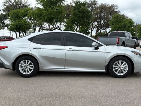 New 2026 Toyota Camry LE image 4