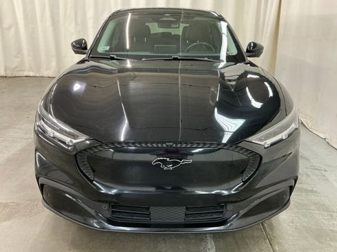 Used 2023 Ford Mustang Mach-E Select image 9