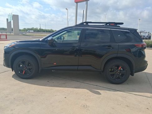 New 2026 Nissan Rogue SV AWD/4WD image 3