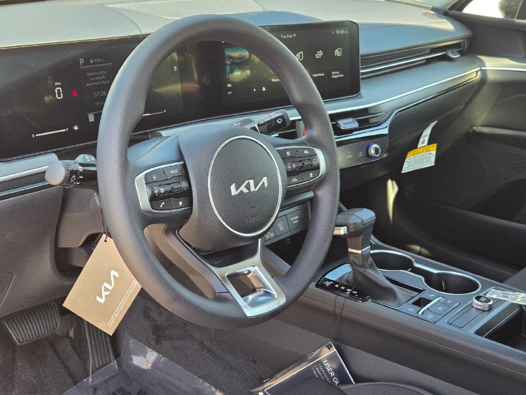New 2026 Kia K5 LXS FWD image 16
